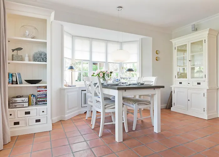 Malvenhues Cape Cod App 4 *